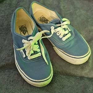 Vans Women's Sneakers in Blue and White 8